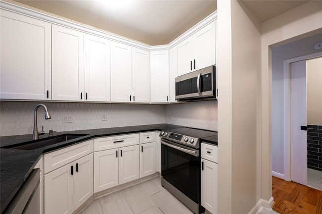 Photo - 4004 Montrose Blvd Unit 44D