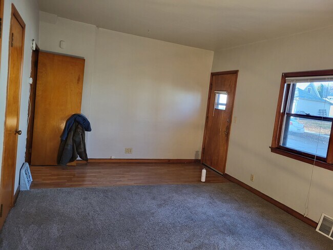 Photo - 1129 E Idaho St Unidad #1