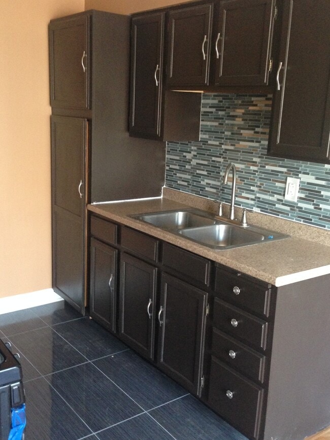 Photo - 157 Peter Ct Unidad D Rental