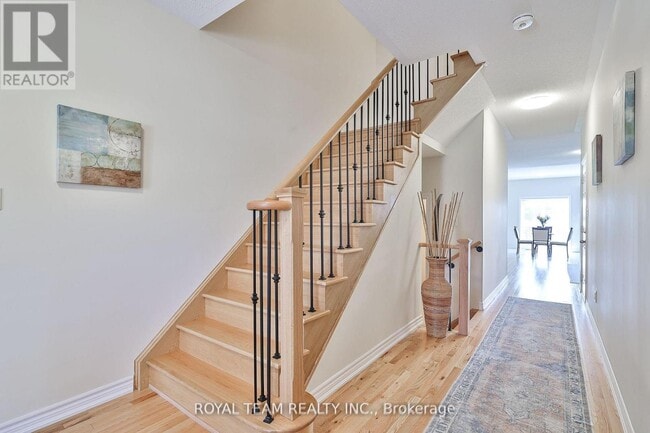 Photo - 1246 Peelar Cres