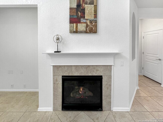 Photo - Gorgeous 4BED/3BATH House for Rent In Alamo Ranch