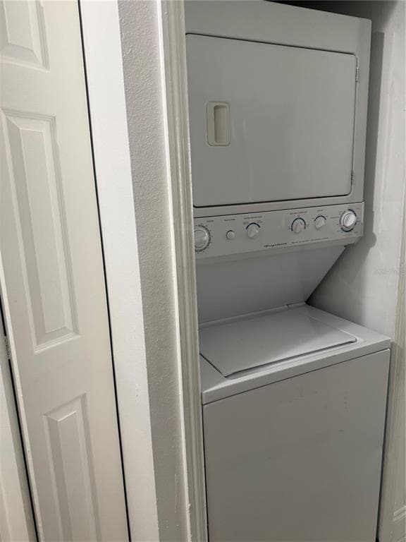 Photo - 2128 Bahamas Ct