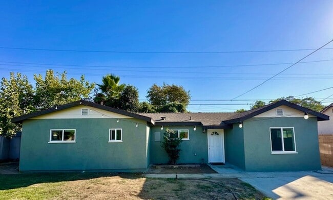 Building Photo - Beautifully Updated Ontario Home with Private Backyard, Fruit Trees, EV Charging & In-Unit Laundry Unit B