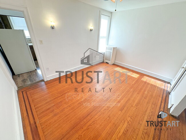 Photo - 148 W Spencer St Unit 1