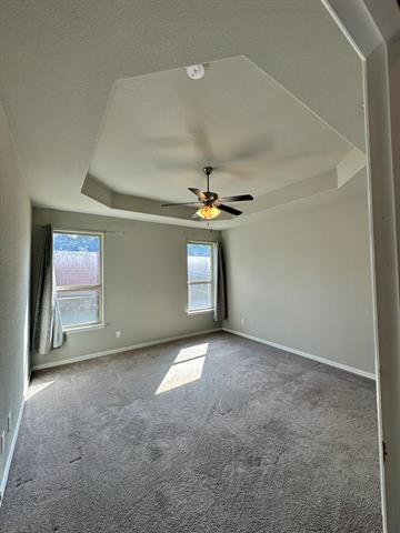 5832 Canyon Oaks Ln