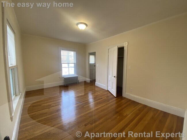 Photo - 381 Harvard St Apartamento Unidad #22