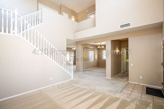 Photo - 951 E Bellerive Pl