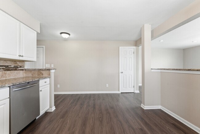 Photo - 12865 Eureka Rd