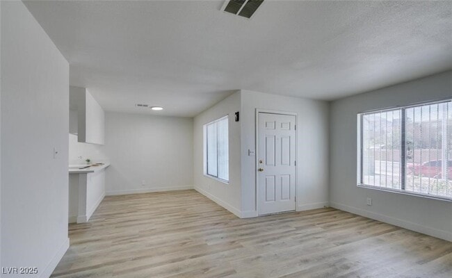 Photo - 6932 Kilgore Dr