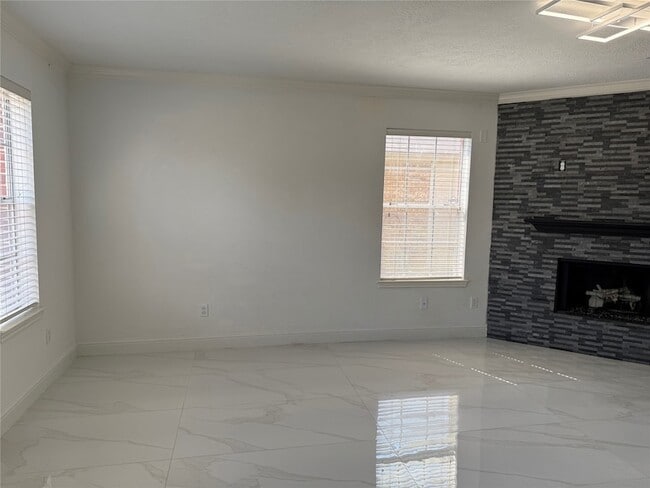 Photo - 17526 Coventry Oaks Dr