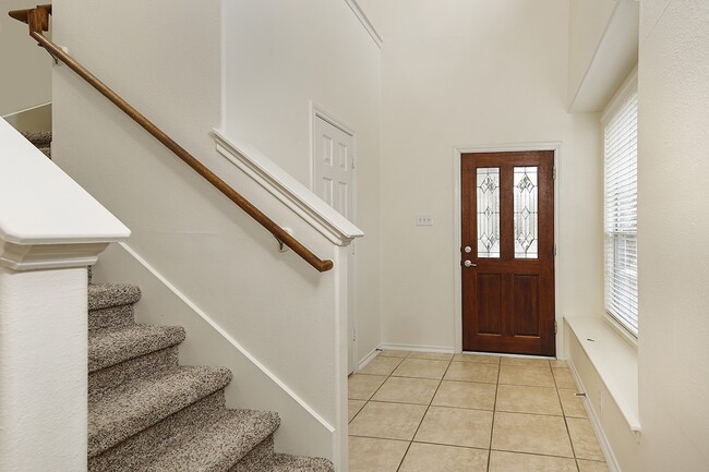 Photo - 51 Wickerdale Pl