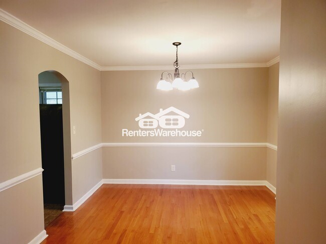 Photo - 2020 Annette Ln SW