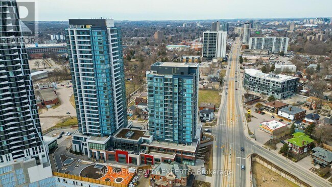 Photo - 5 Wellington St S Unité 909