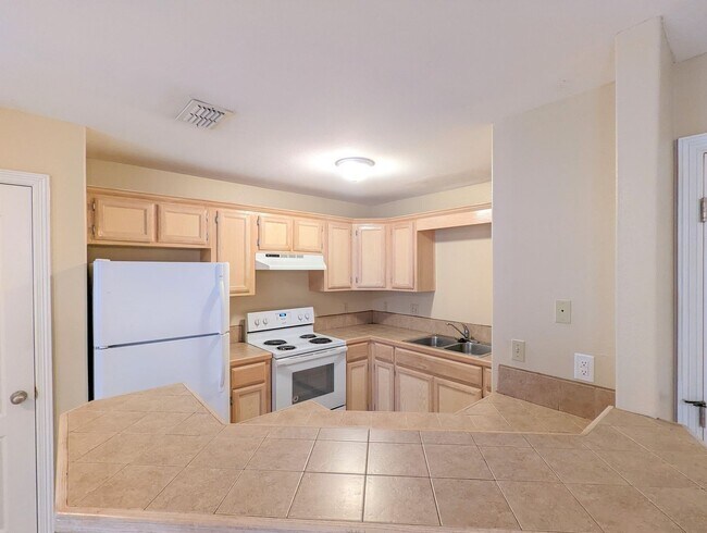 Photo - 721 Sonesta Ct Unit #1