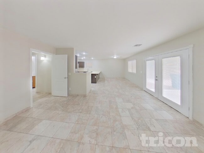 Photo - 42028 W Sunland Dr