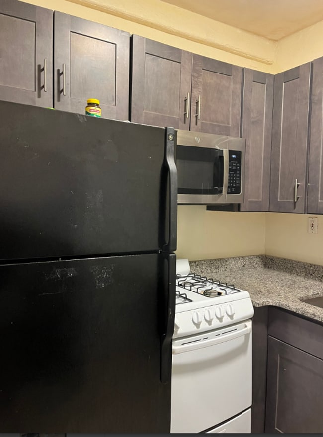 Photo - Great 2 Bed in Allston for September 1, 2026