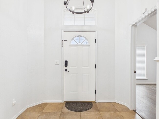 Photo - 4/2/2 in City View!