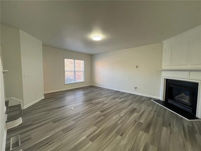 Photo - 2024 Merrimont Way