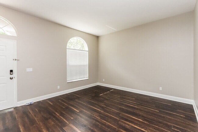 Photo - 2514 Allwood Ave