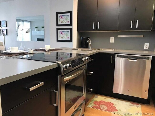 Photo - 100 Bayview Dr Condo Unit 302