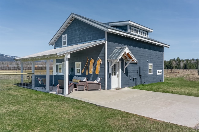 Photo - 670 Blue Heron Dr