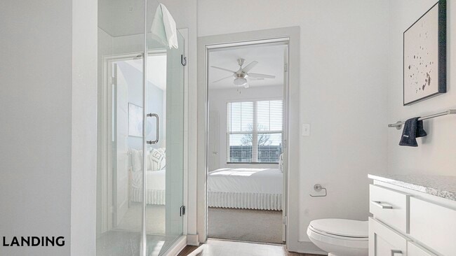 Photo - 340 W 25th St Unidad 1-302