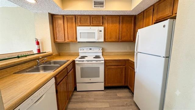 Photo - 9811 Walnut St Unit F201