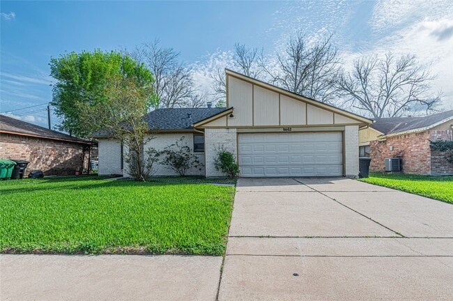 Building Photo - 9462 Fuqua St