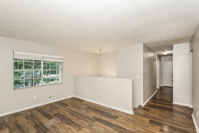 Photo - 4522 Doral Dr SW