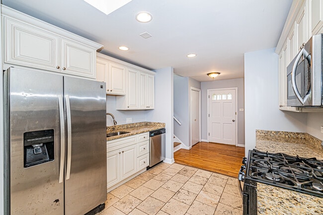 Photo - 1767 E Cree Ln