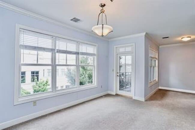 Photo - Beautiful Condo Available In Downtown Spar...