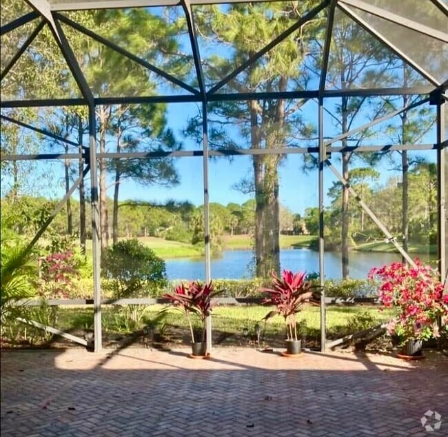 Building Photo - 9400 Briarcliff Trace Rental