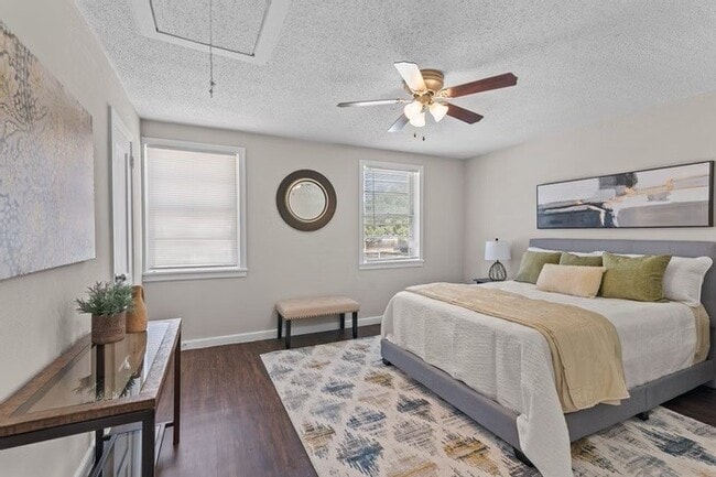 Townhomes at South Highlands