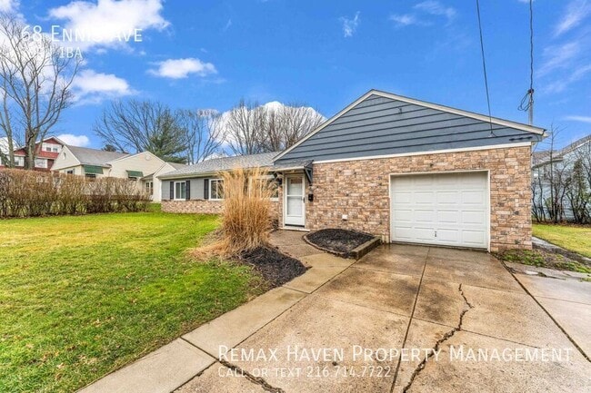 Photo - 68 Ennis Ave