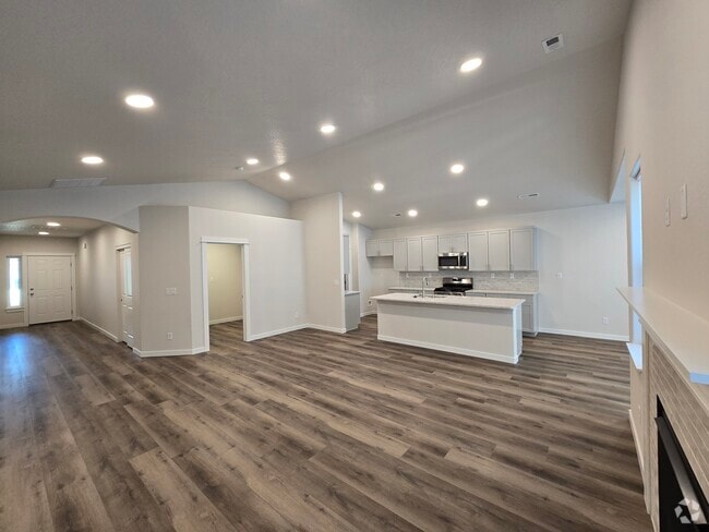 Building Photo - 2232 W Jay Ave Rental
