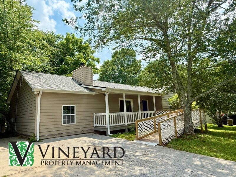 Photo - 1194 Broward St Ne