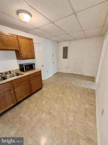 Photo - 15 N Washington St