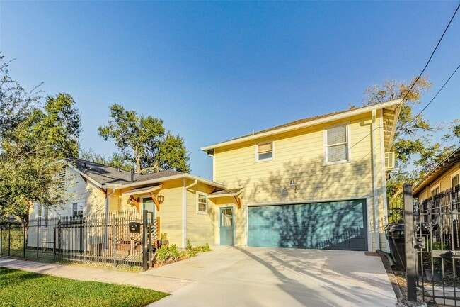 Photo - 3516 Reagan St