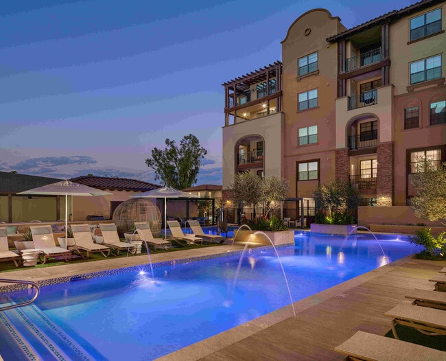 Manor Scottsdale