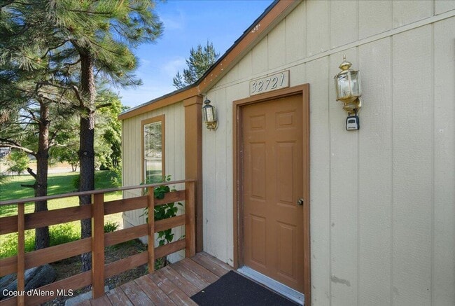 Photo - 32721 10th Ave