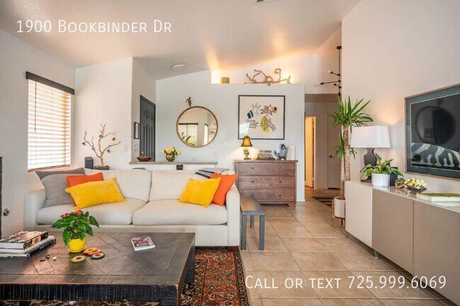 Photo - 1900 Bookbinder Dr