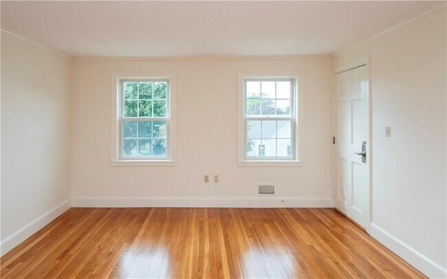Photo - 184 N Fenner Ave Unit B