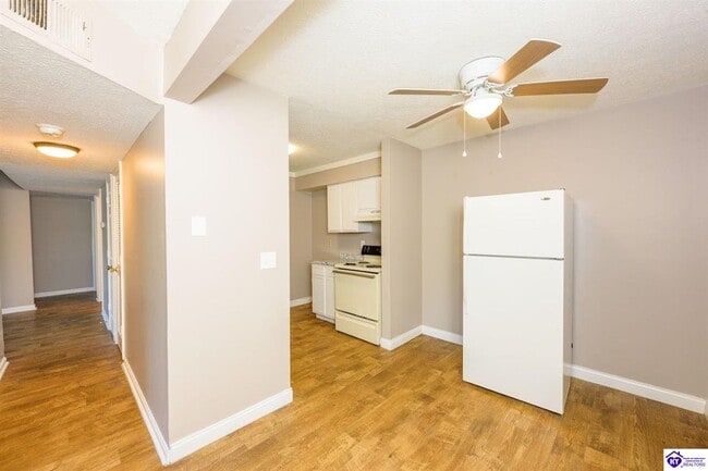 621 Stewart St Unit 100
