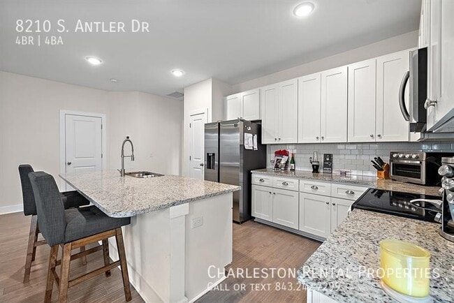 Photo - 8210 S Antler Dr