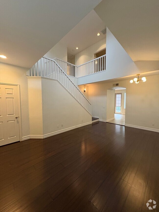 Building Photo - Encinitas Home for Rent