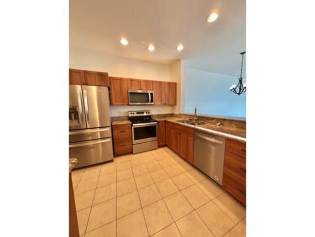 Photo - Move-in ready!  3 bedroom/2.5 Bath Townhom...