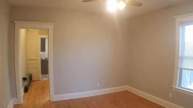 3034 Knox Ave S Unit 3