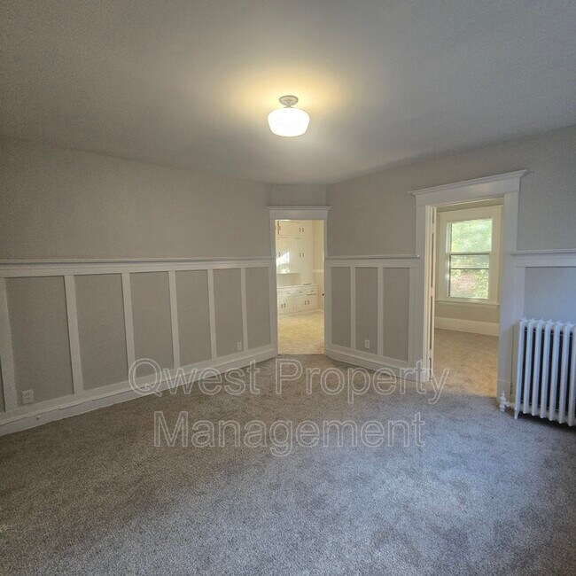 Photo - 424 Lafayette Ave SE Unidad 1/2