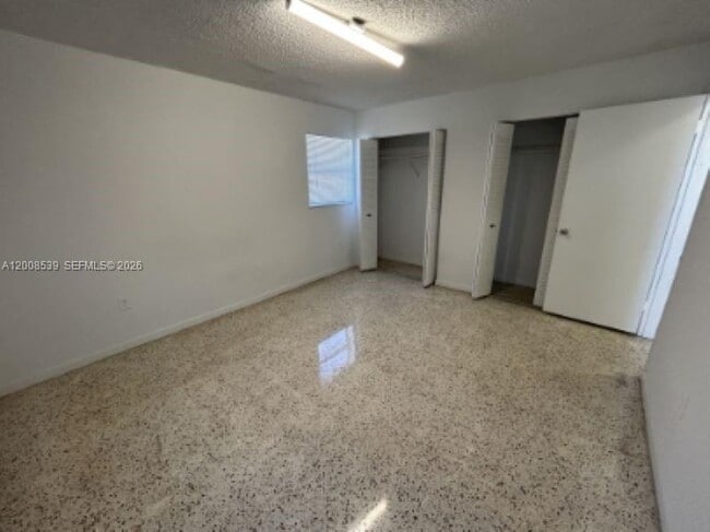 Photo - 142 SW 18th Ave Unit 20