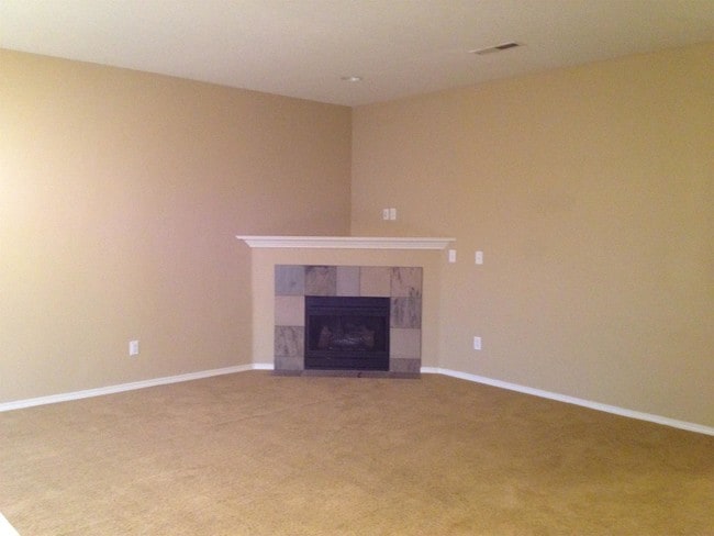 Photo - 58992 Greenbrier Loop